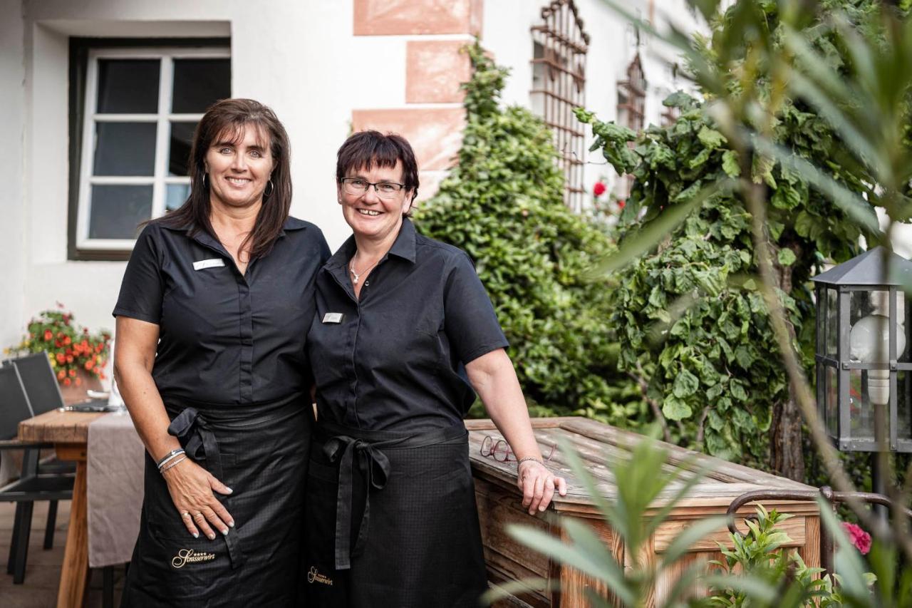 Strasserwirt - Ansitz Zu Tirol Strassen Dış mekan fotoğraf